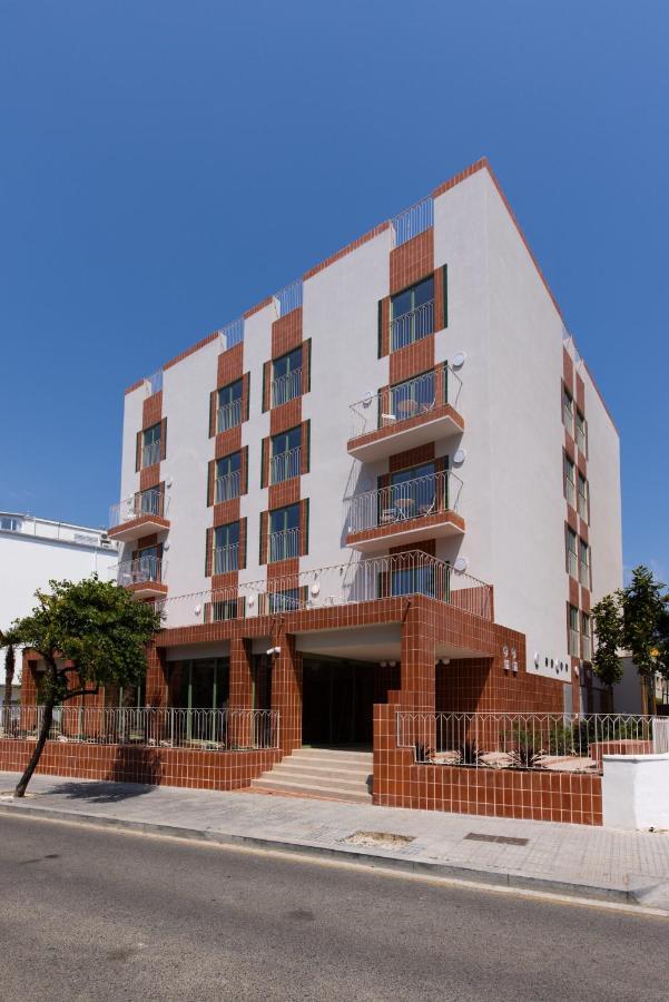 Terra Aurea Aparthotel Salou Exterior foto