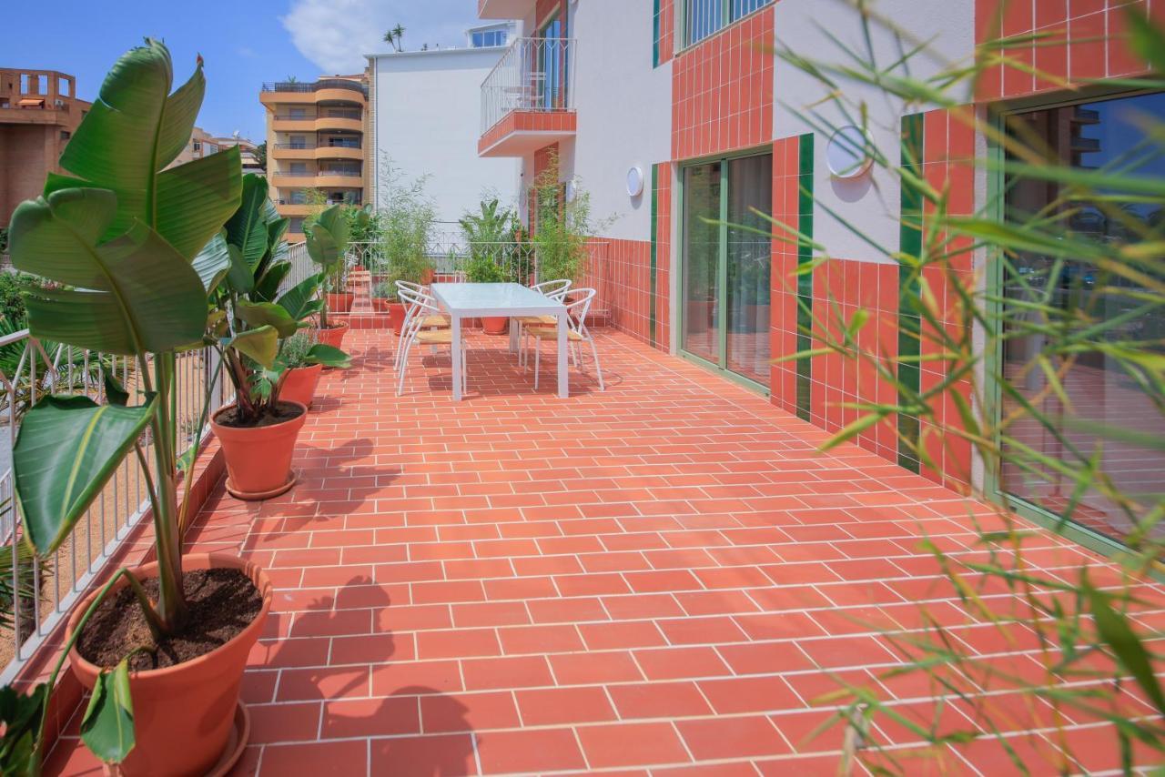 Terra Aurea Aparthotel Salou Exterior foto